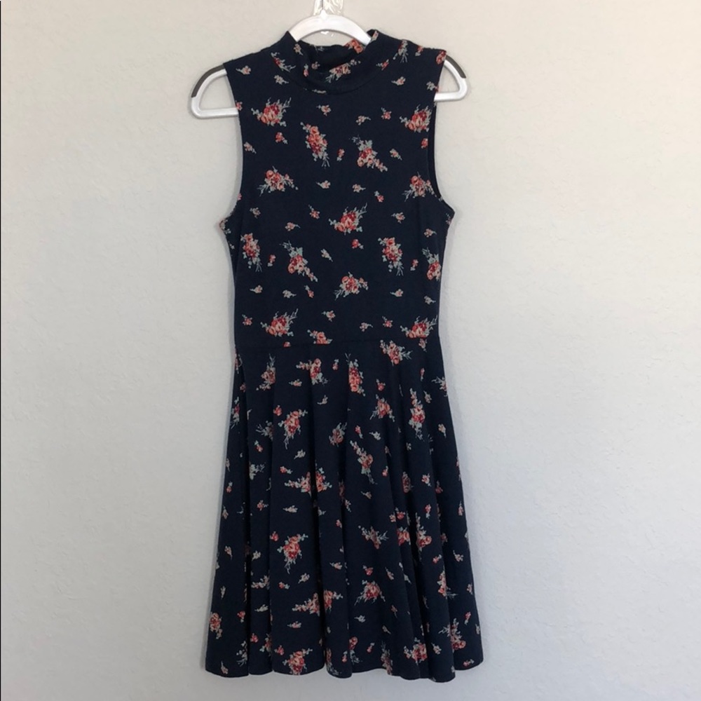 UO Floral keyhole flare dress